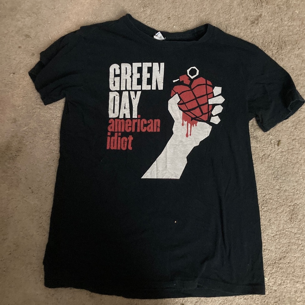 Green Day American Idiot tshirt